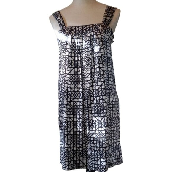 White House Black Market Dresses & Skirts - 🏖️ 100% Silk Mini Sun Dress WHBM Geometric Print Size 2